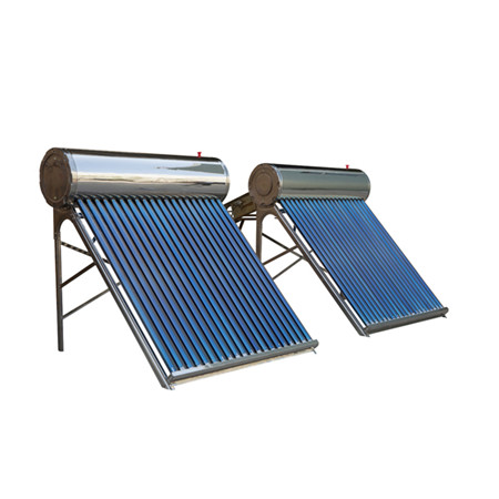 Слънчев водонагревател от неръждаема стомана на покрива с плосък слънчев колектор и полиуретанов резервоар с висока плътност